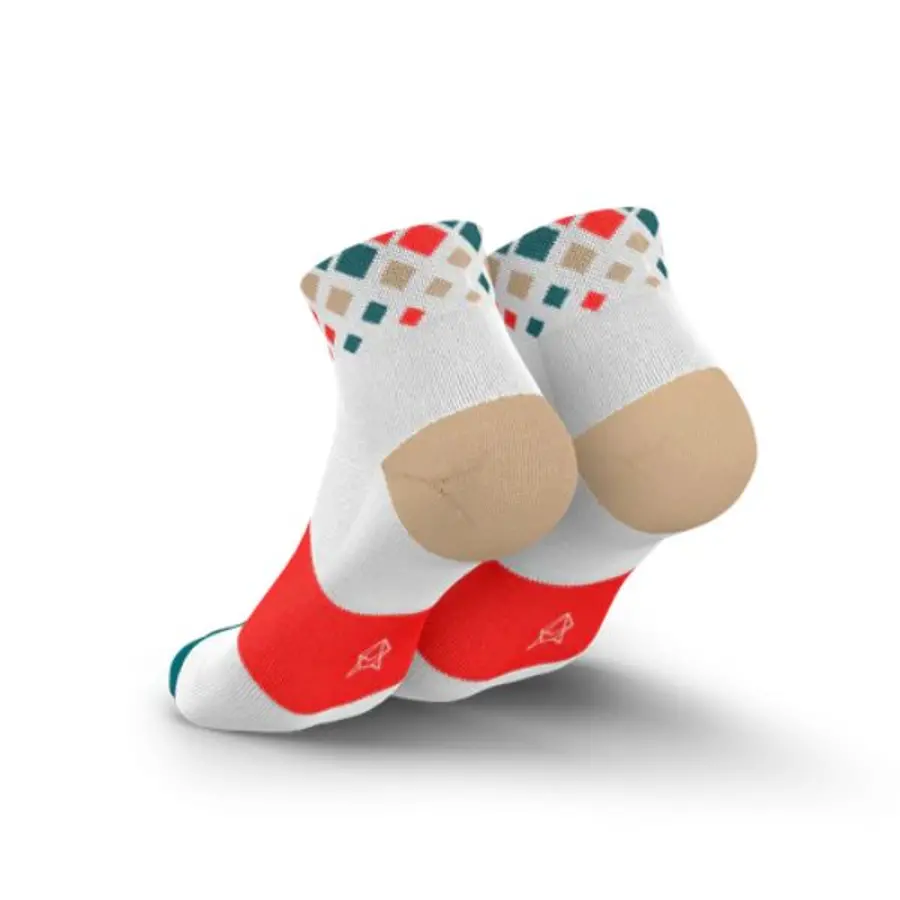 INCYLENCE Running Crystal short