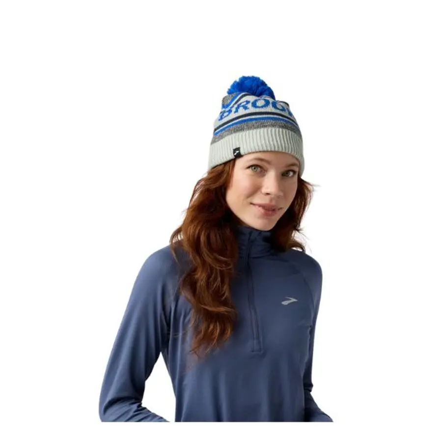 BROOKS Pom Beanie