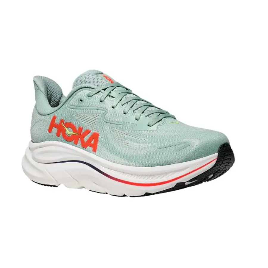 HOKA Clifton 10 M