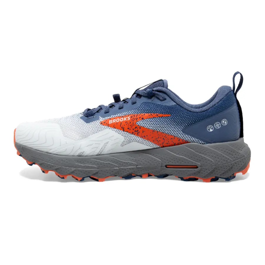 BROOKS Cascadia 17 M