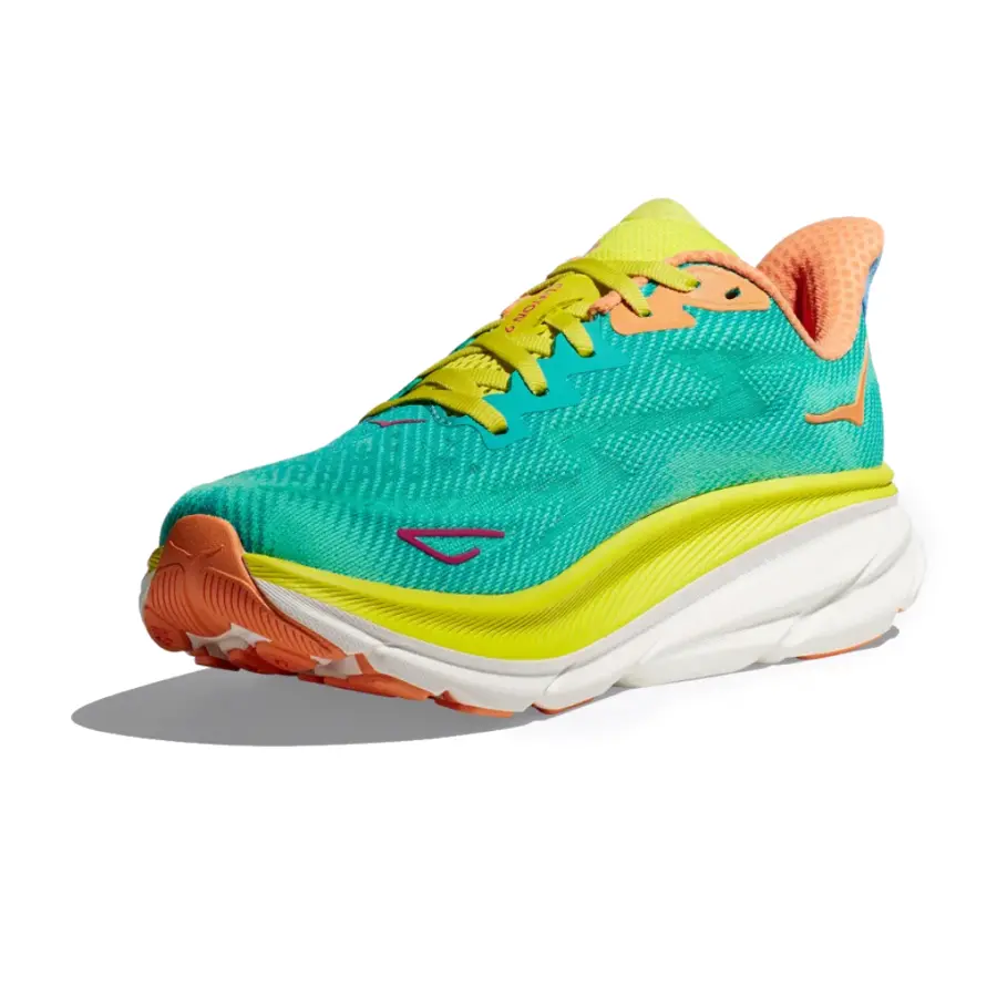 HOKA Clifton 9 M