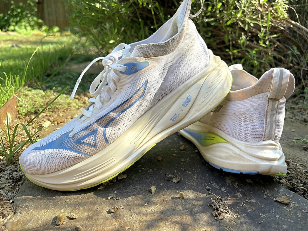 Mizuno Neo Zen 2 detail boty